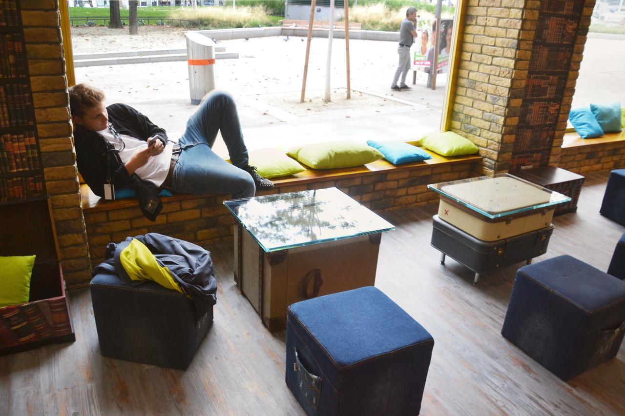 Do Step Inn Central - Self-Service-Hostel Wien Ngoại thất bức ảnh