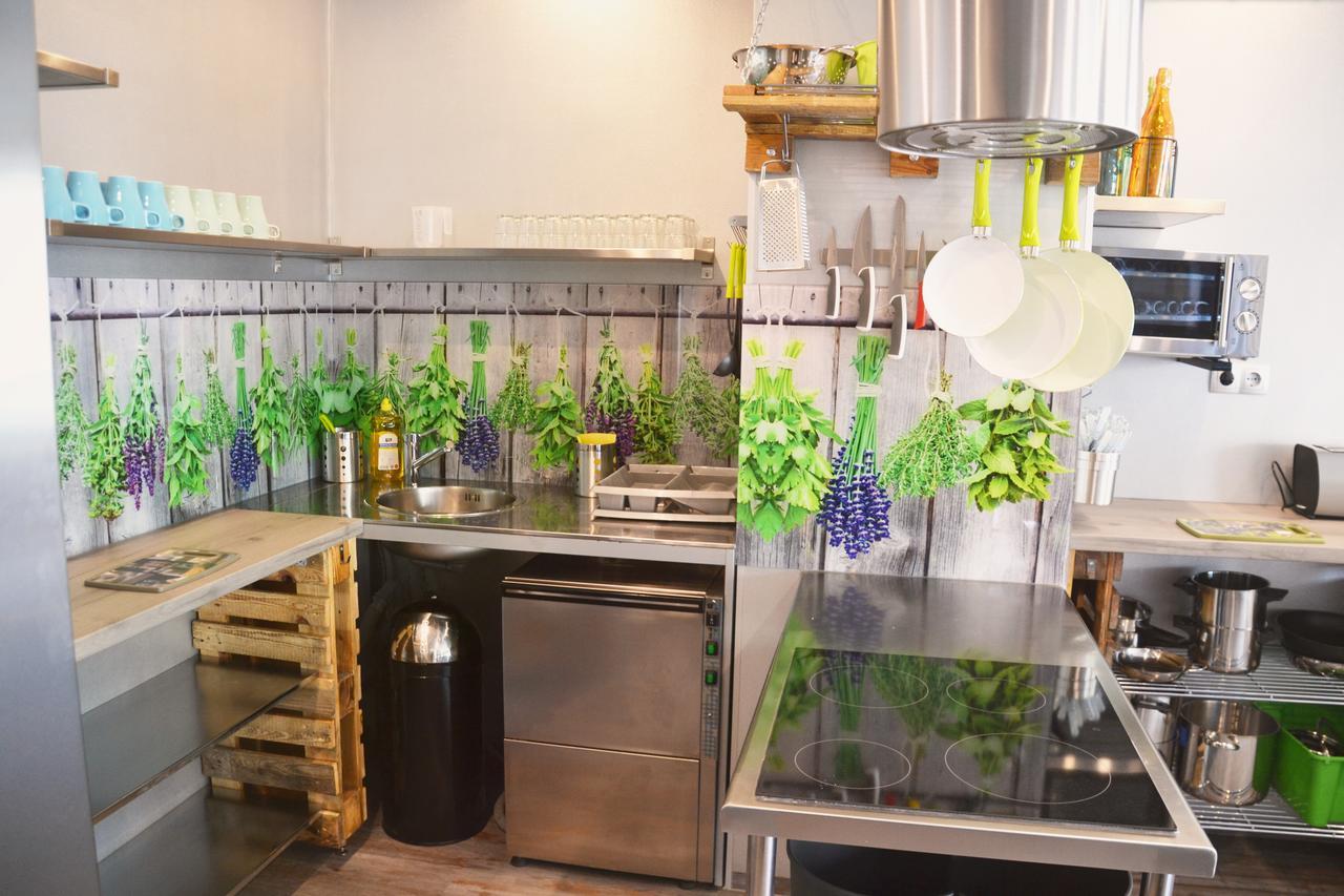 Do Step Inn Central - Self-Service-Hostel Wien Ngoại thất bức ảnh