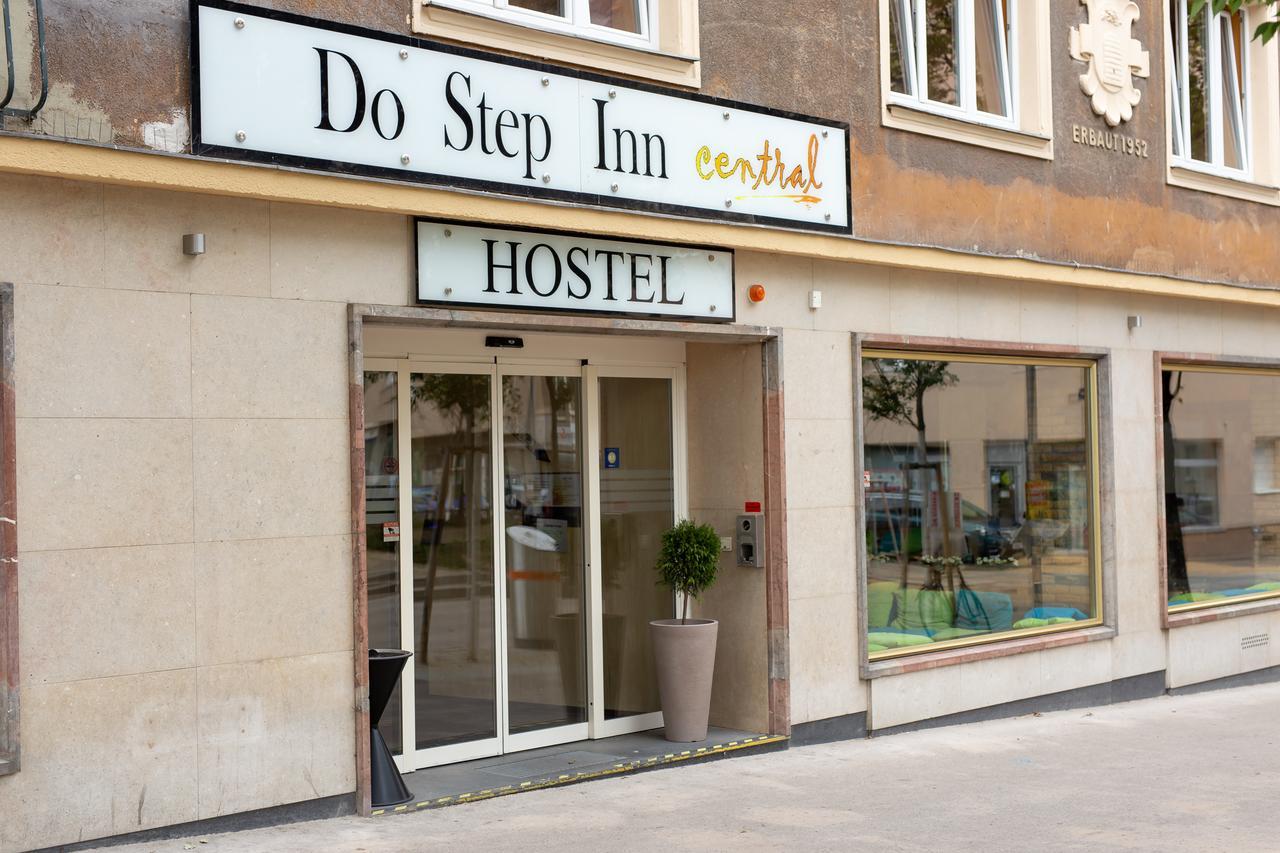 Do Step Inn Central - Self-Service-Hostel Wien Ngoại thất bức ảnh